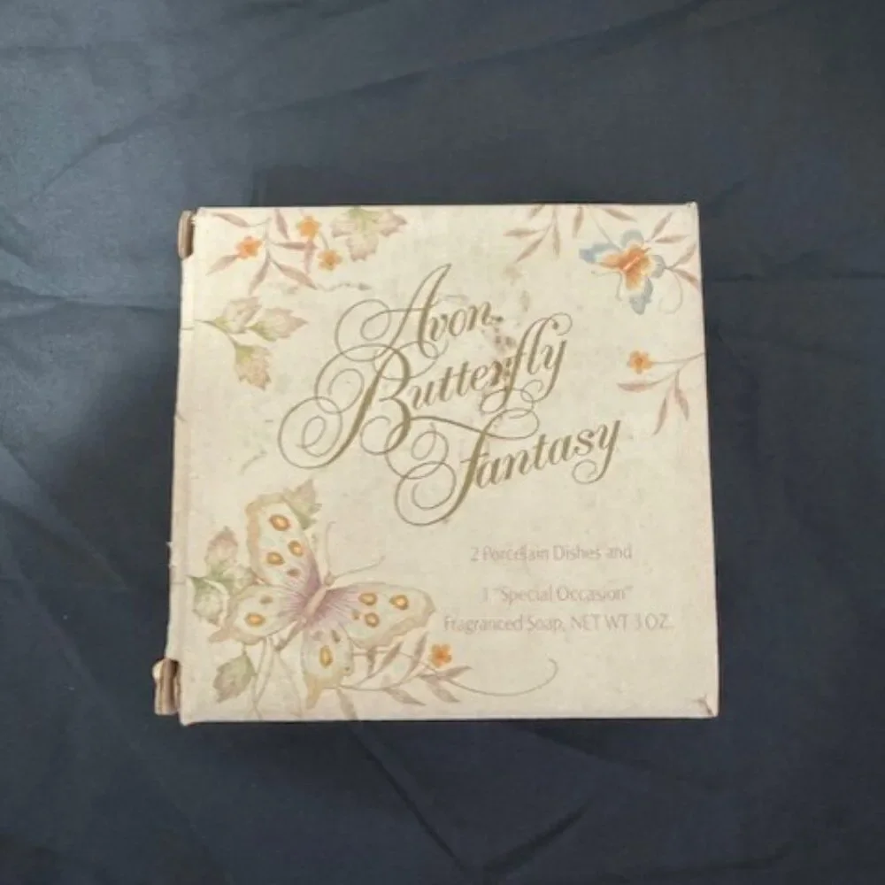 Vintage Avon Butterfly Fantasy 2 Porcelain Dishes Embossed Soap & Box